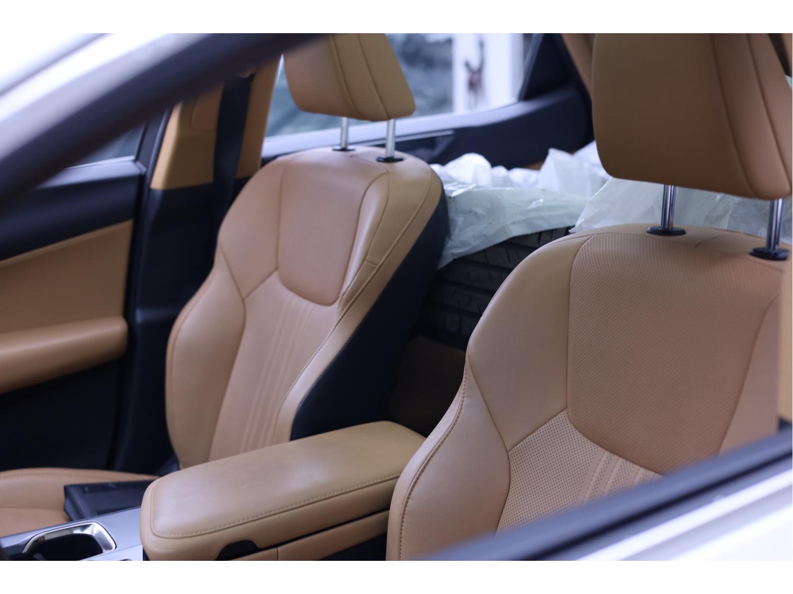 2022 Lexus NX - Image 11