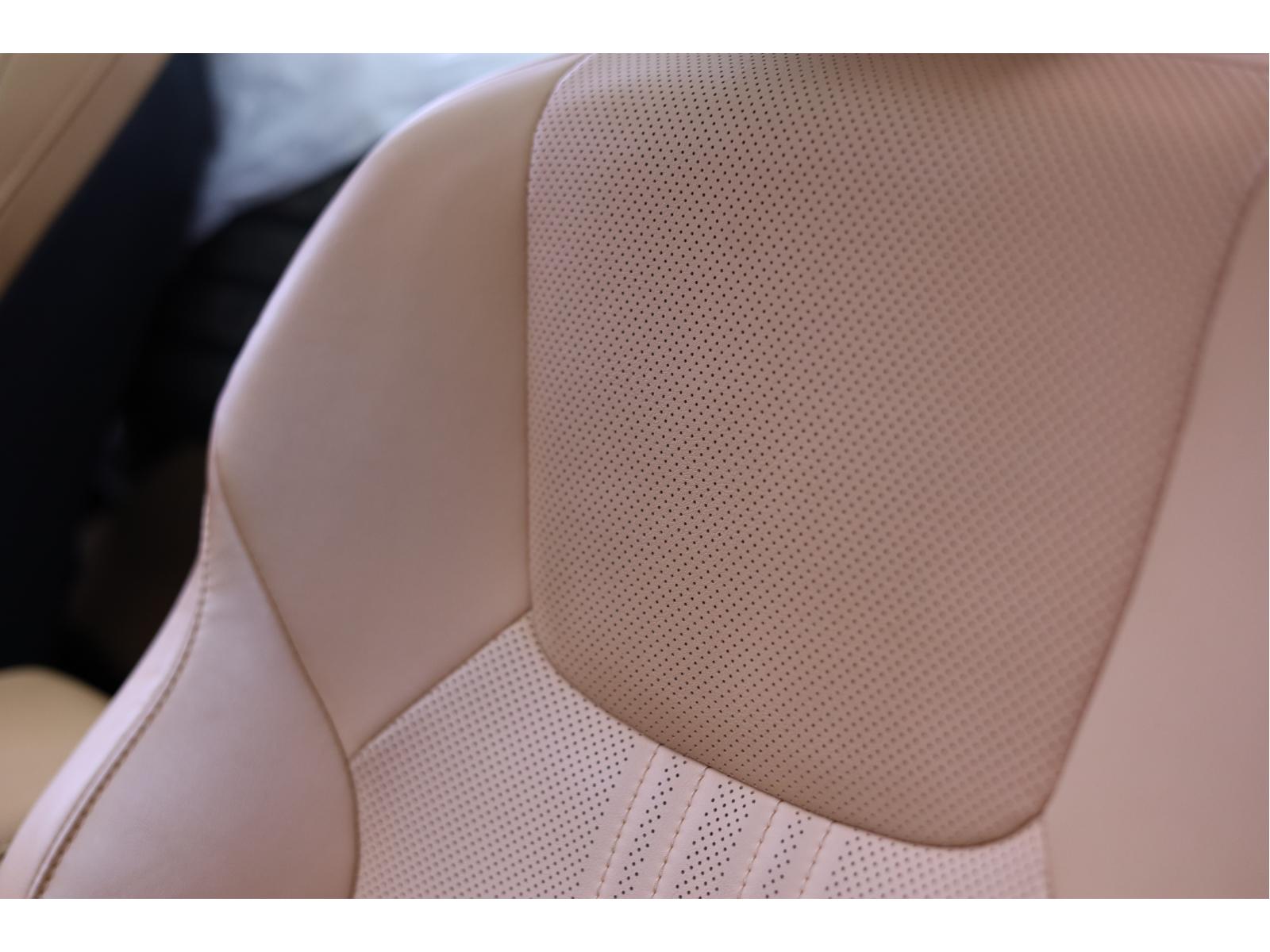 2022 Lexus NX - Image 12