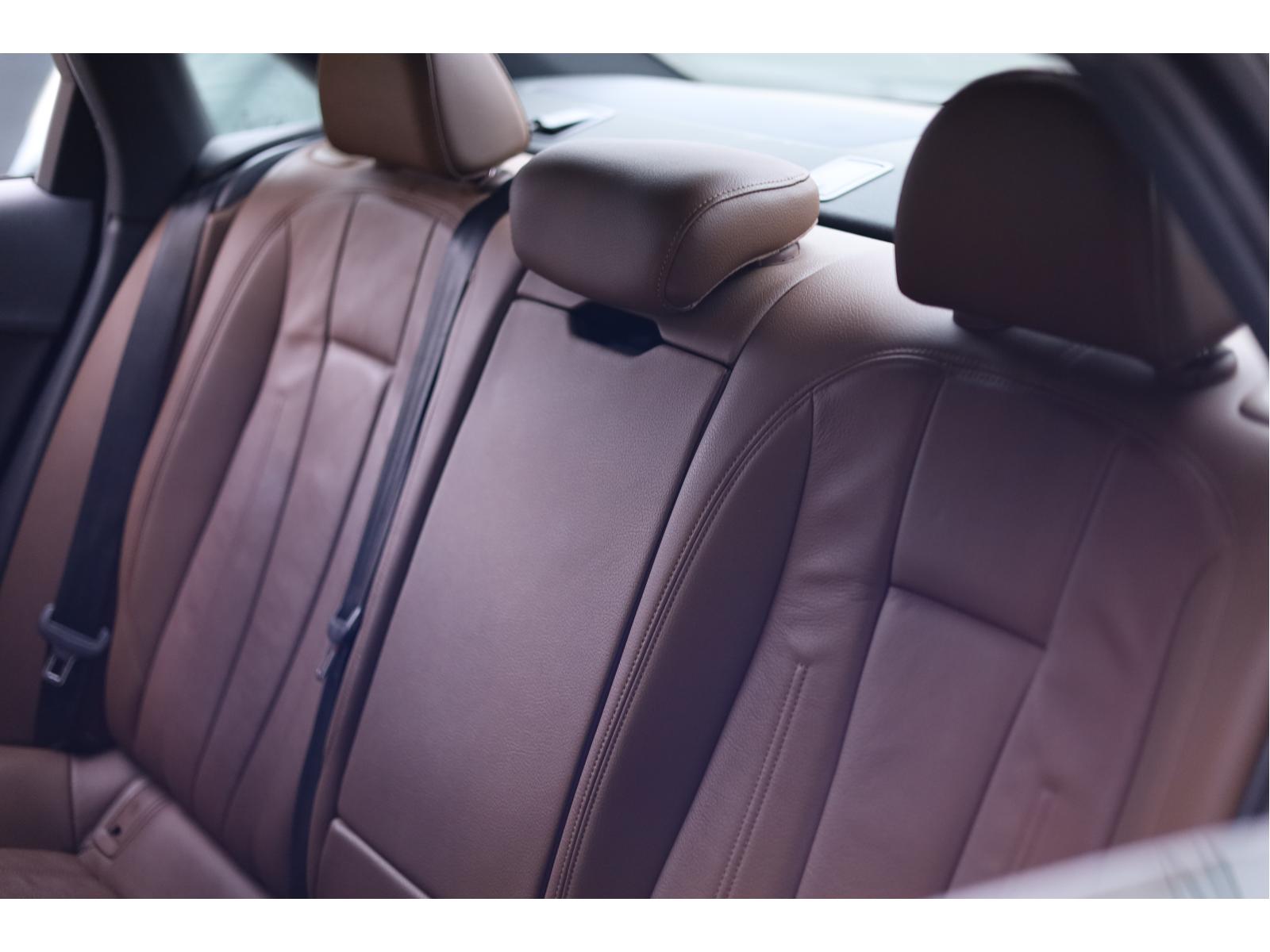 2018 Audi A4 - Image 11