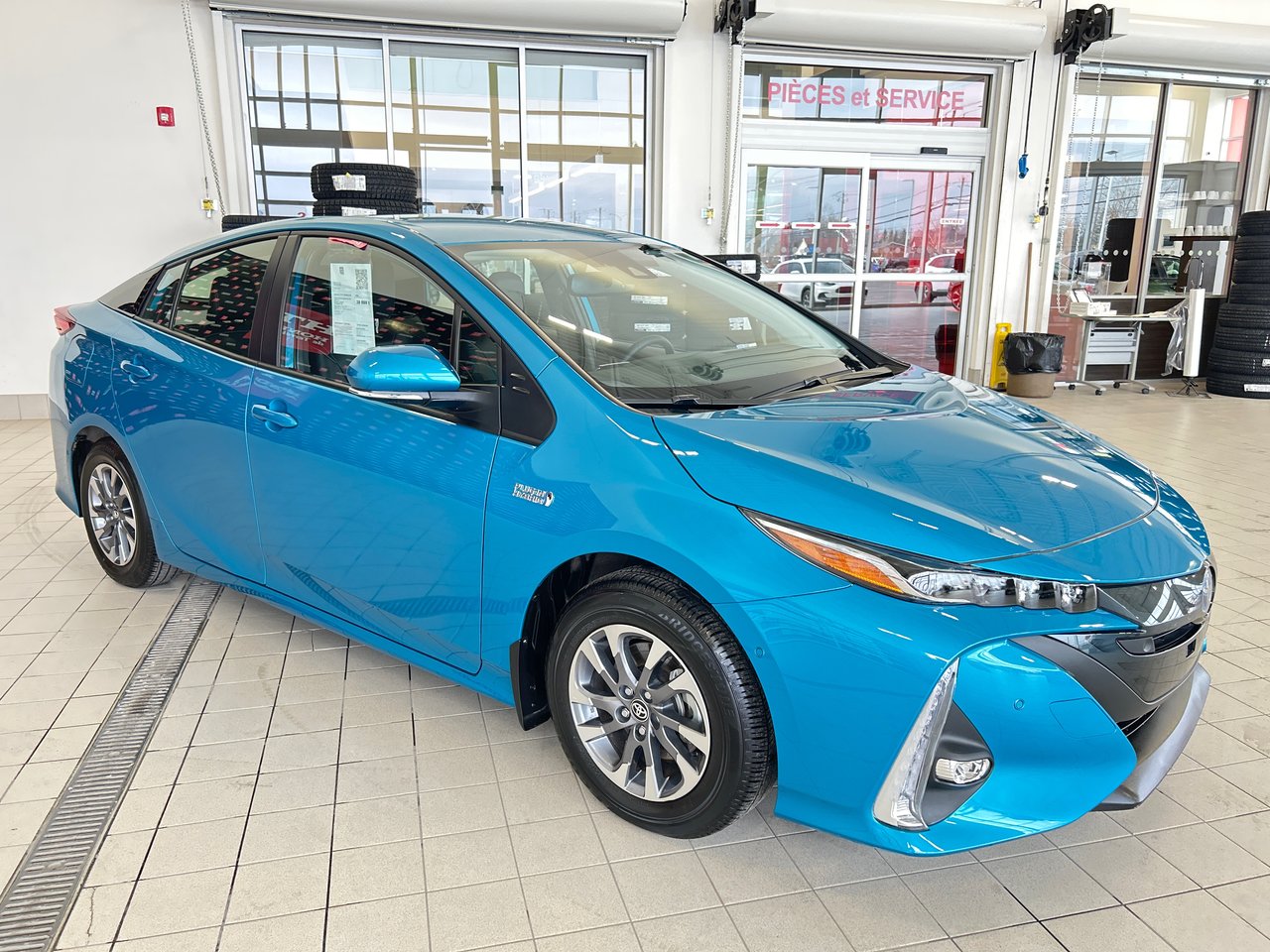 2022 Toyota Prius Prime - Image 15