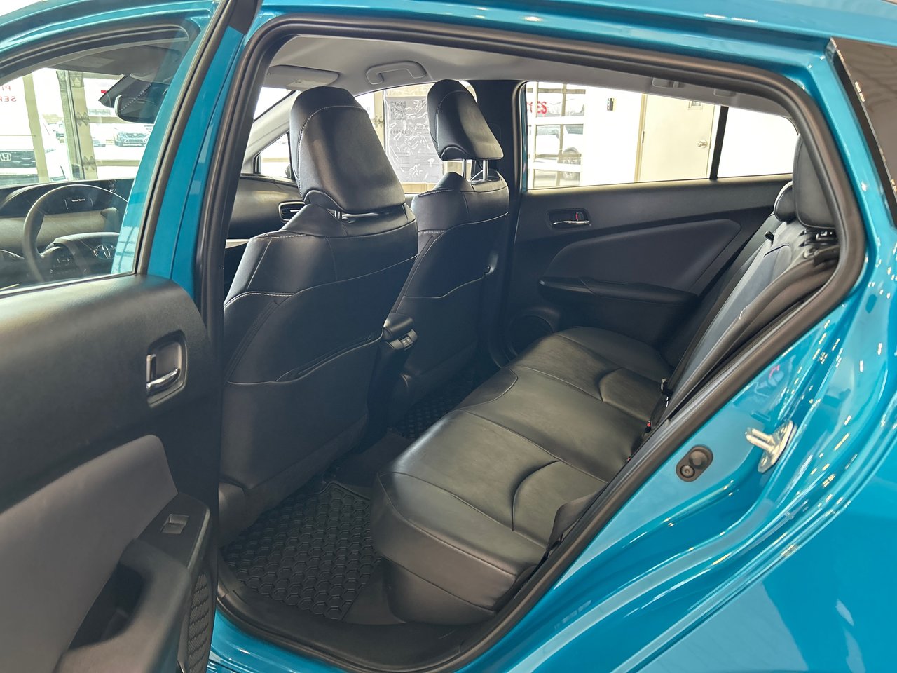 2022 Toyota Prius Prime - Image 20