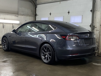 2021 Tesla Model 3 - Image 14