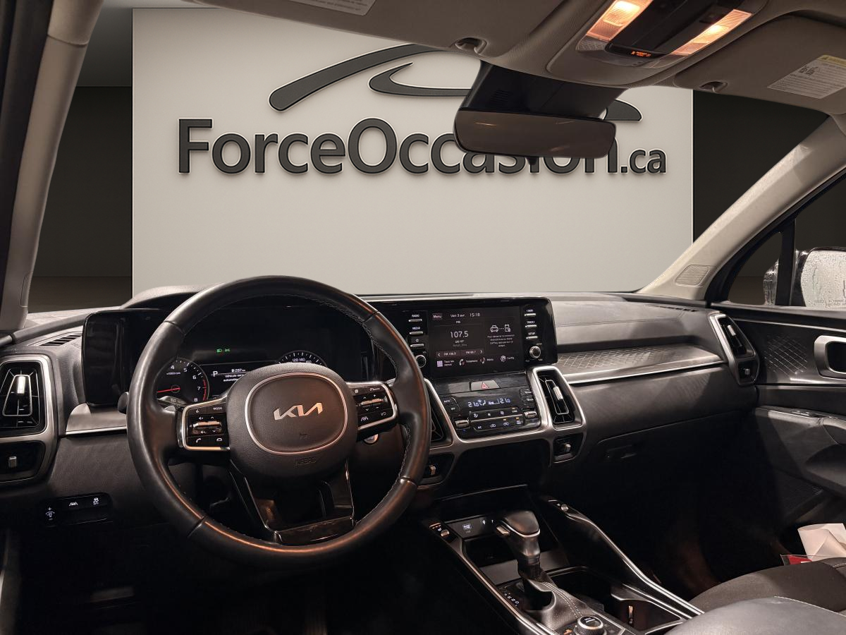 2023 Kia Sorento - Image 7