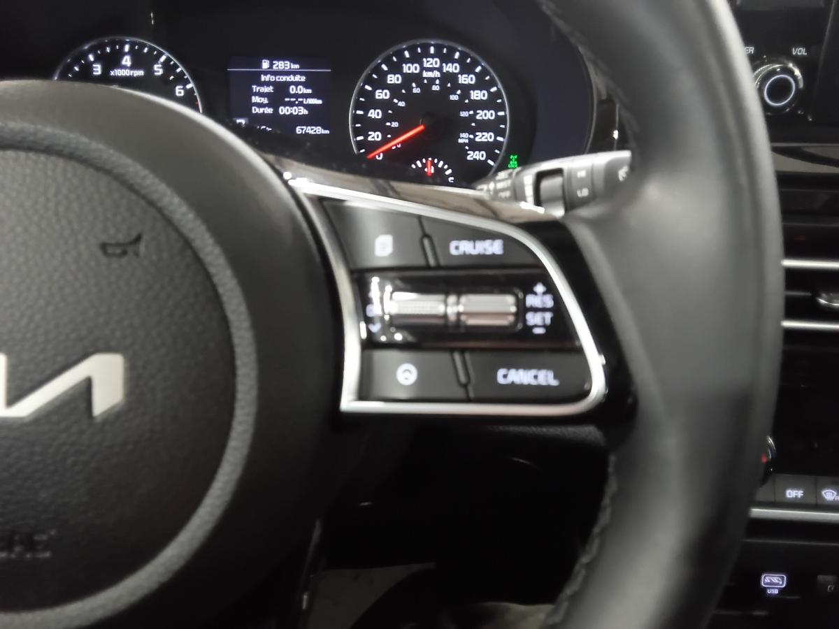 2022 Kia Seltos - Image 23