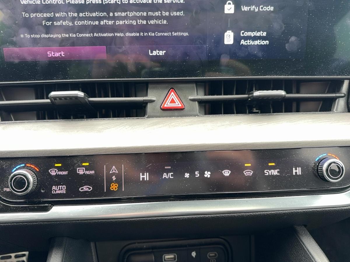 2023 Kia Sportage - Image 21