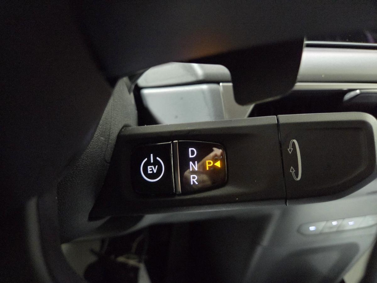 2026 Kia EV9 - Image 14