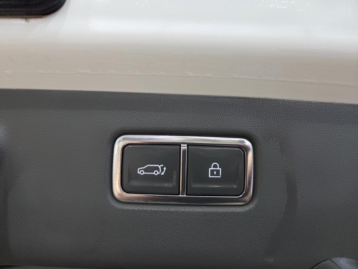 2026 Kia EV9 - Image 24