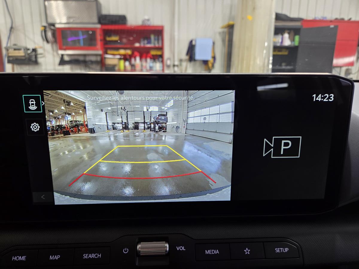 2025 Kia K4 - Image 14