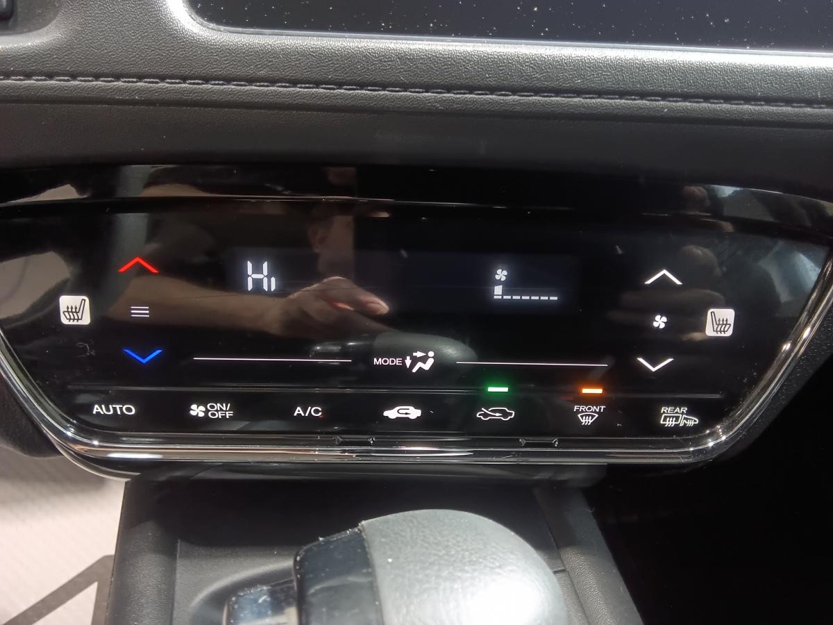 2018 Honda HR-V - Image 29