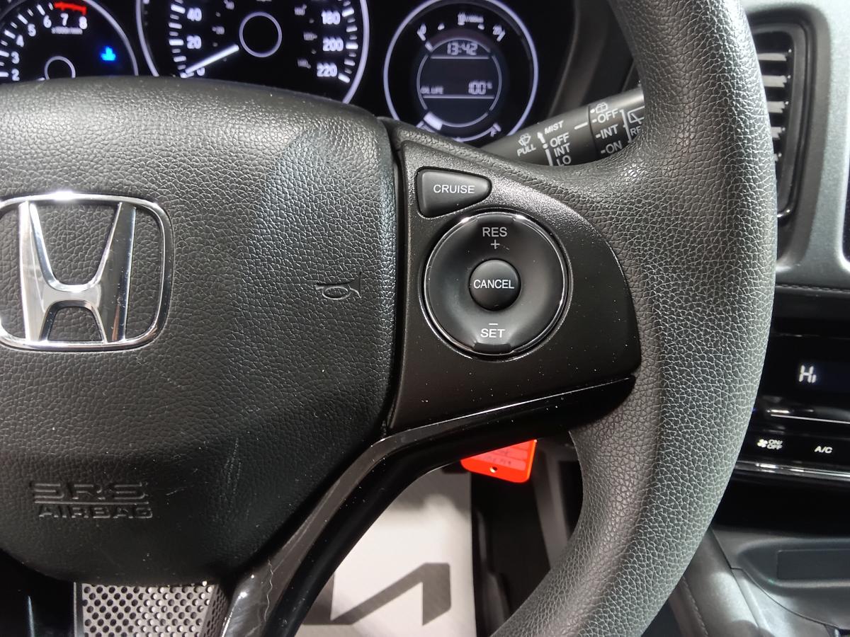 2018 Honda HR-V - Image 32
