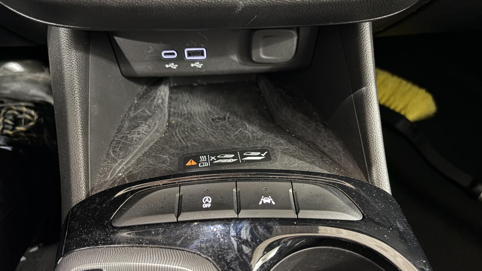 2024 Buick Envista - Image 28