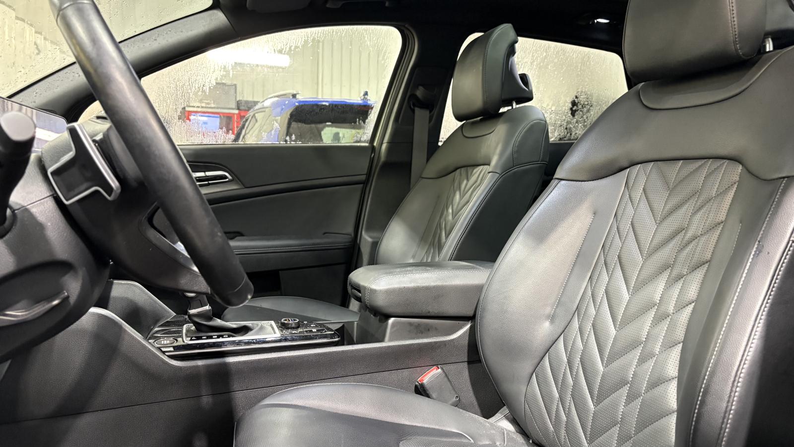 2024 Kia Sportage - Image 17