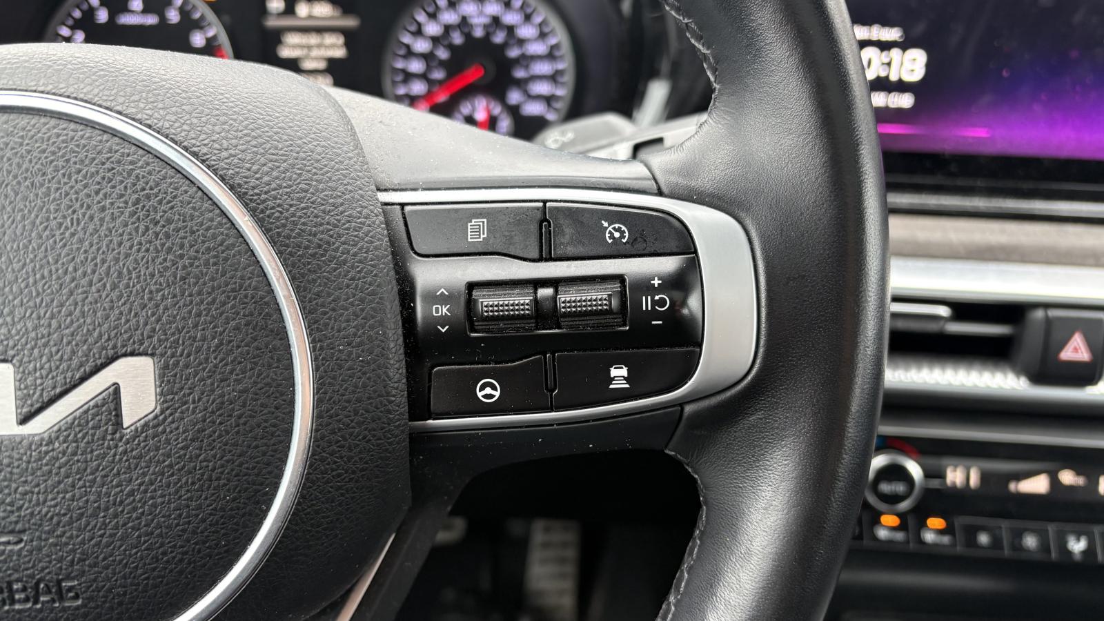 2023 Kia K5 - Image 20