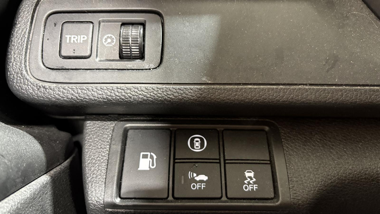 2019 Honda Insight - Image 16