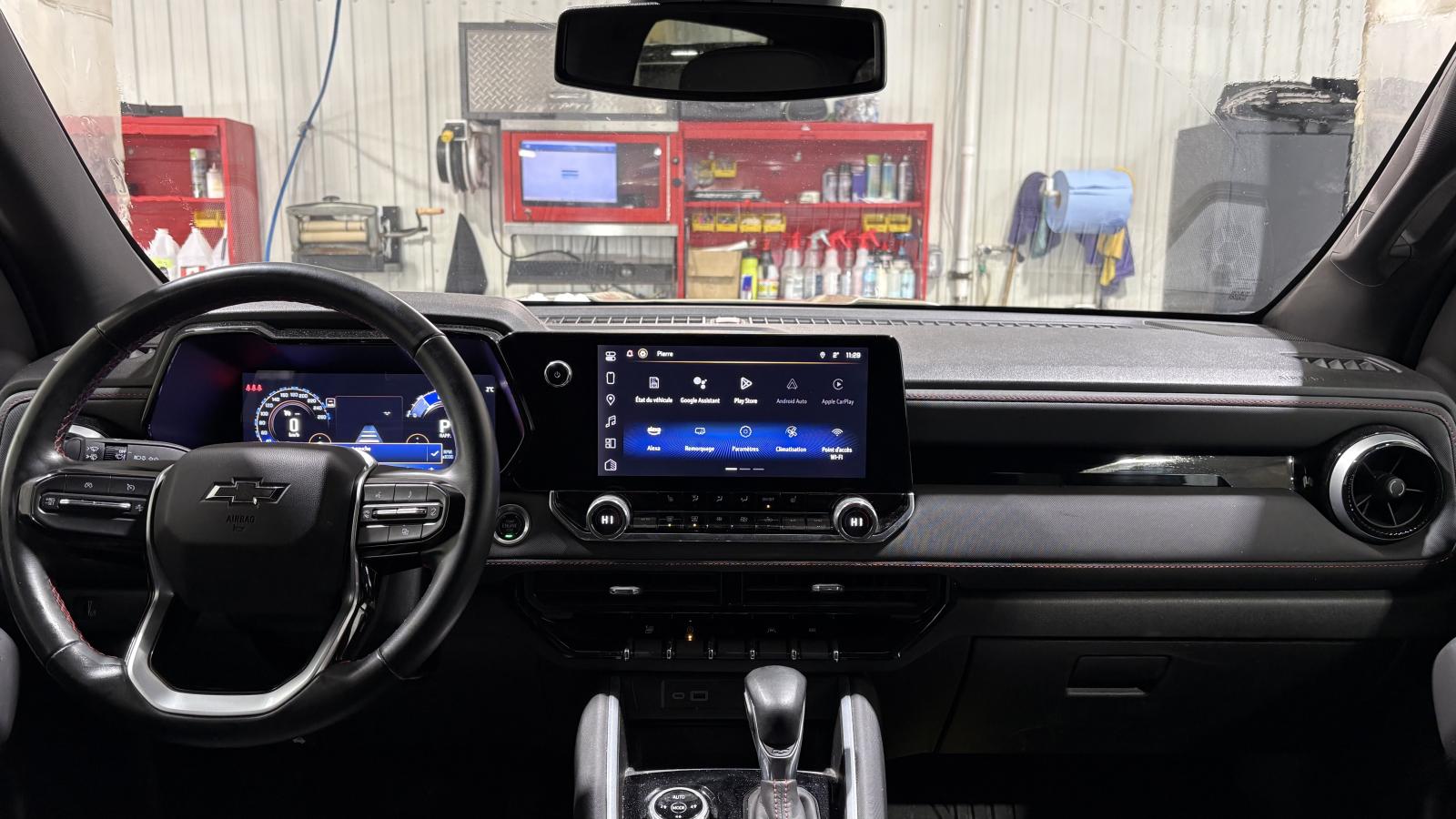 2024 Chevrolet Colorado - Image 7