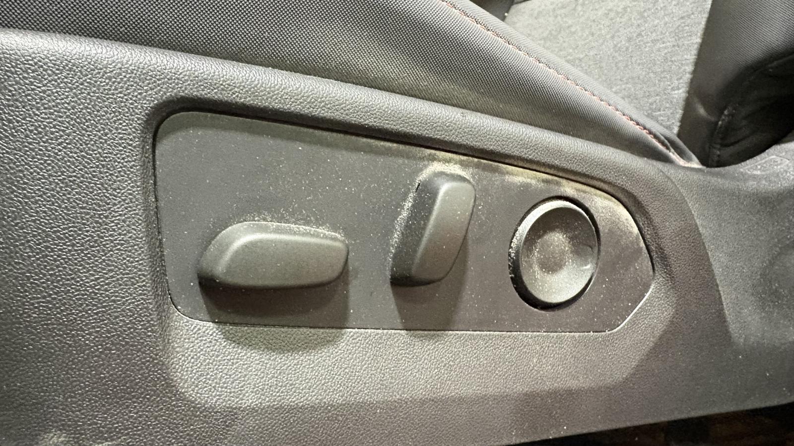 2024 Chevrolet Colorado - Image 13