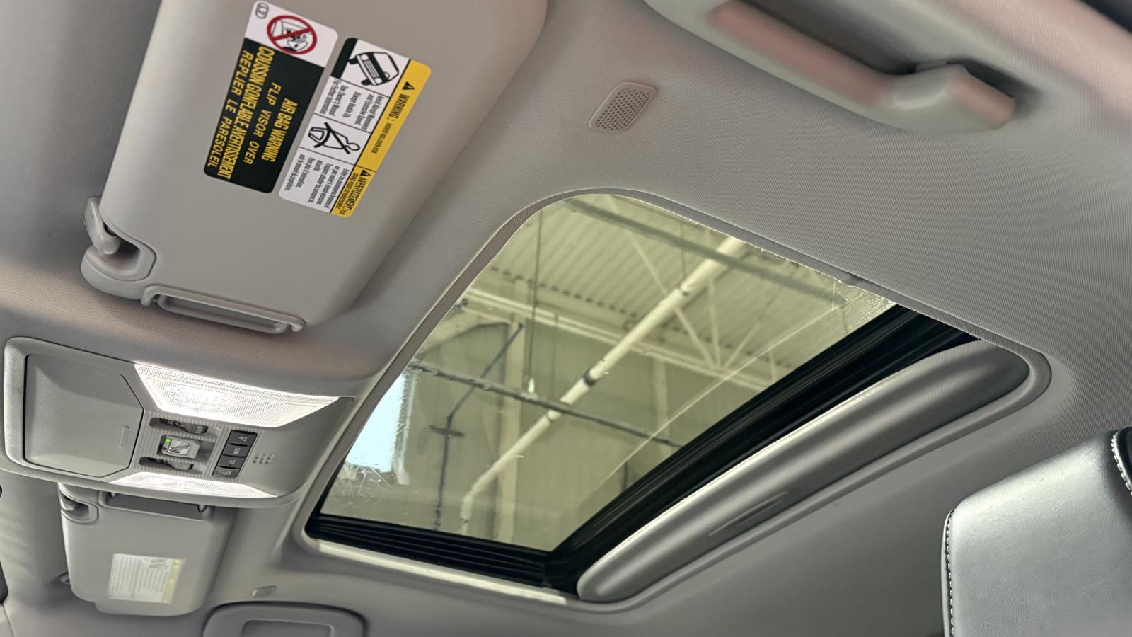 2023 Toyota RAV4 - Image 17