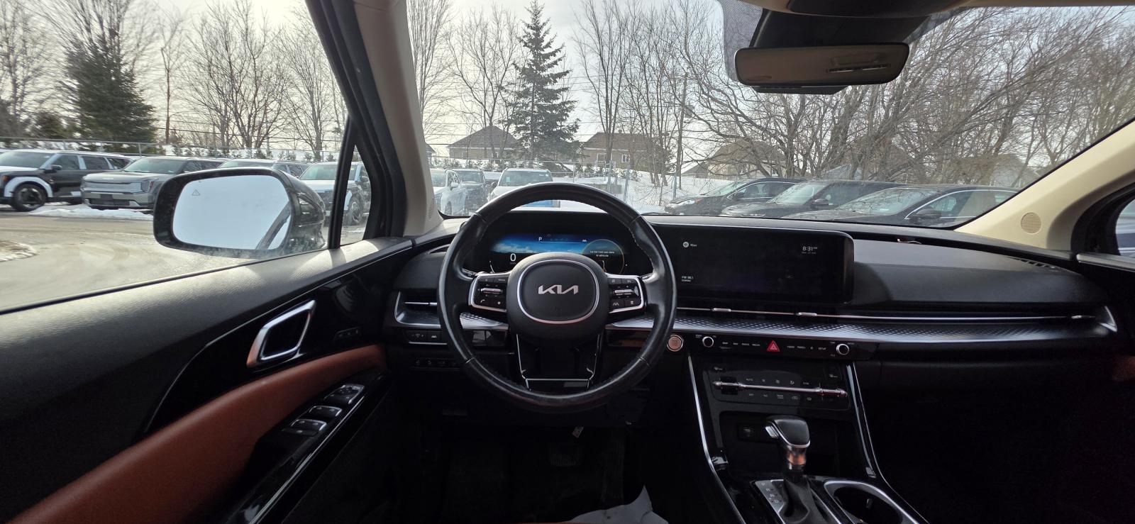 2022 Kia Carnival - Image 8