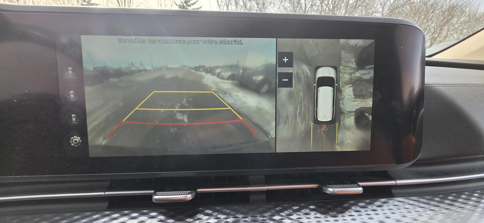 2022 Kia Carnival - Image 32