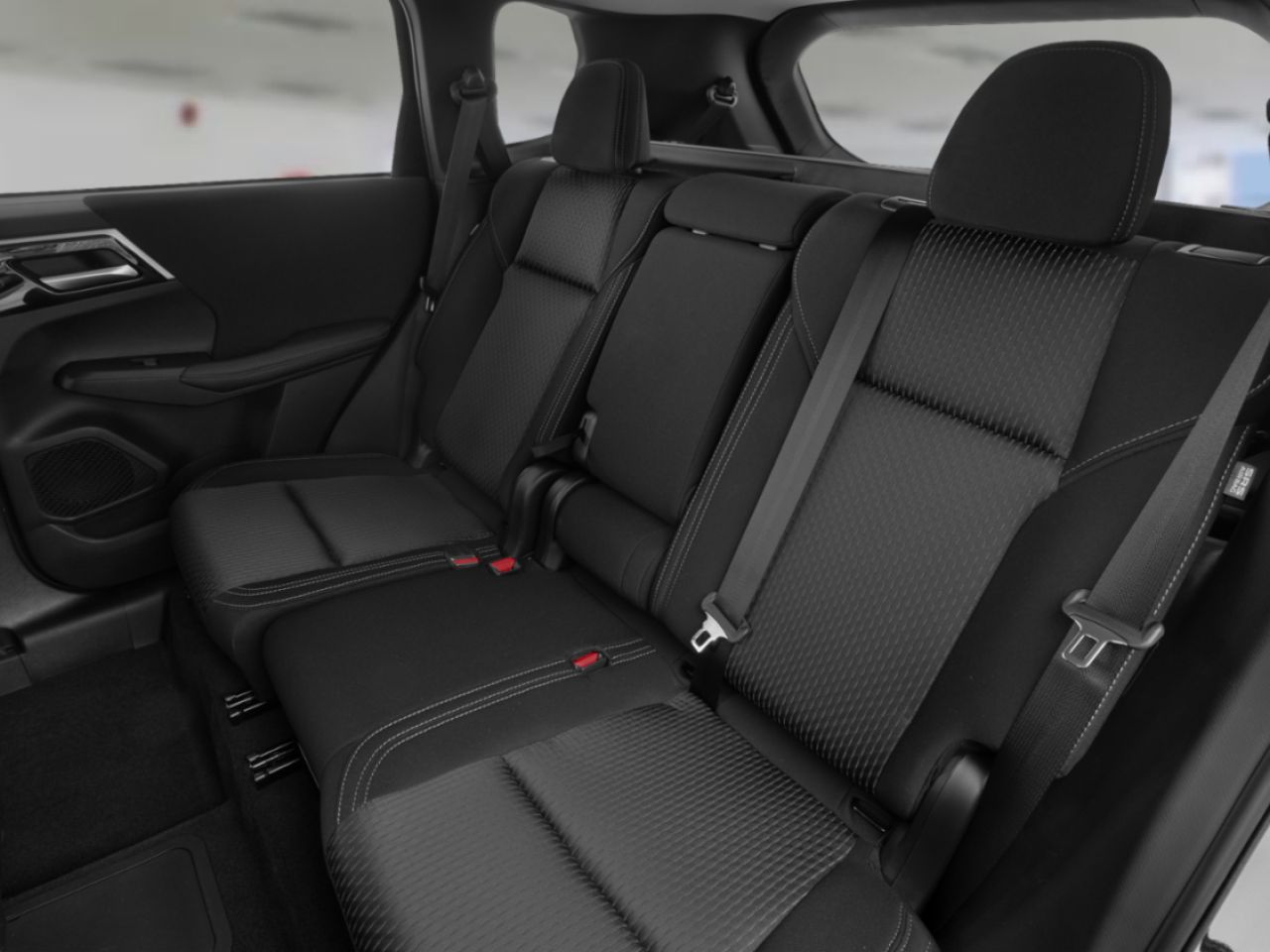 2026 MITSUBISHI OUTLANDER PHEV SE S-AWC - Image 19