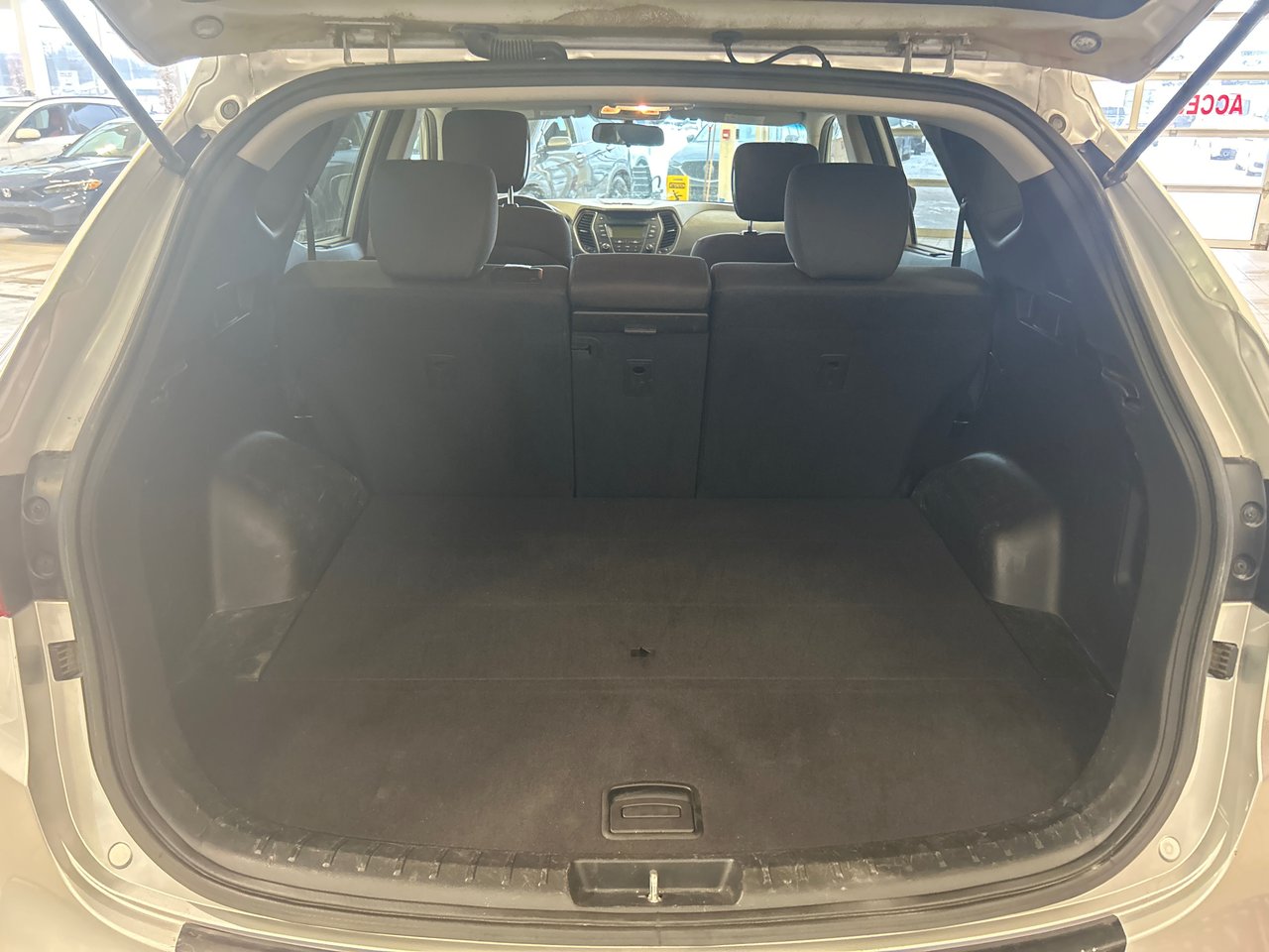 2016 Hyundai Santa Fe Sport - Image 10