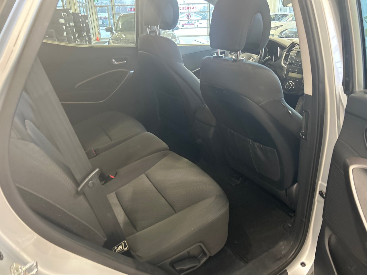 2016 Hyundai Santa Fe Sport - Image 12