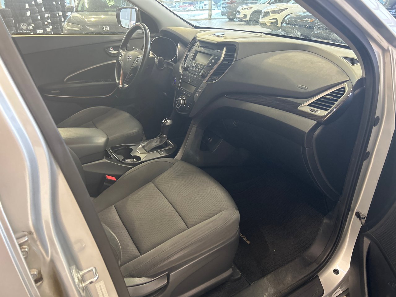 2016 Hyundai Santa Fe Sport - Image 14