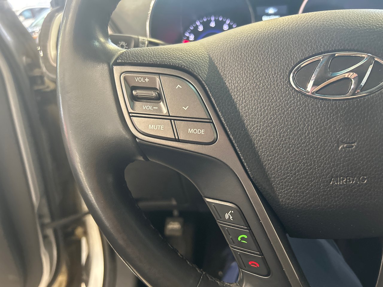 2016 Hyundai Santa Fe Sport - Image 22