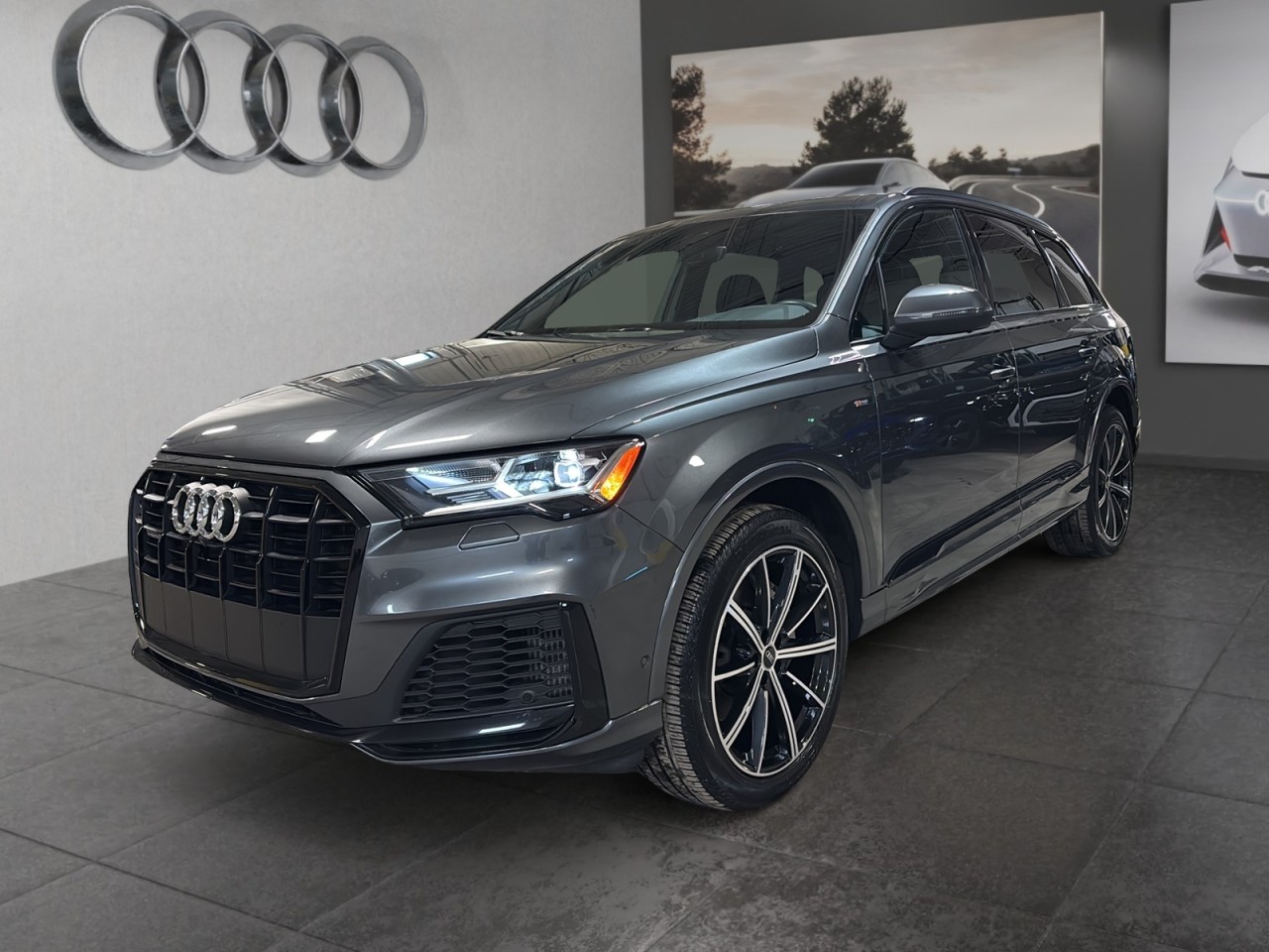 2022 Audi Q7 - Image 3