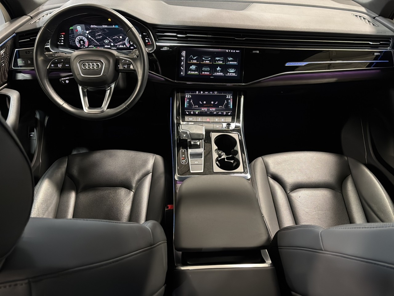 2022 Audi Q7 - Image 12