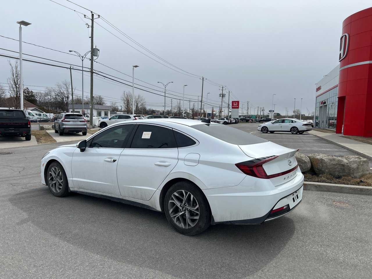 2021 Hyundai Sonata - Image 3