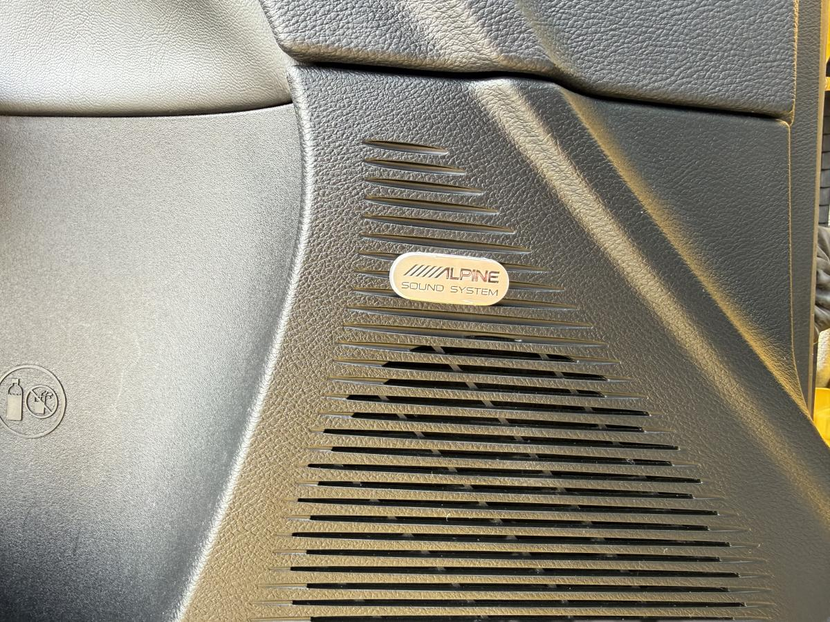 2018 Dodge Challenger - Image 21