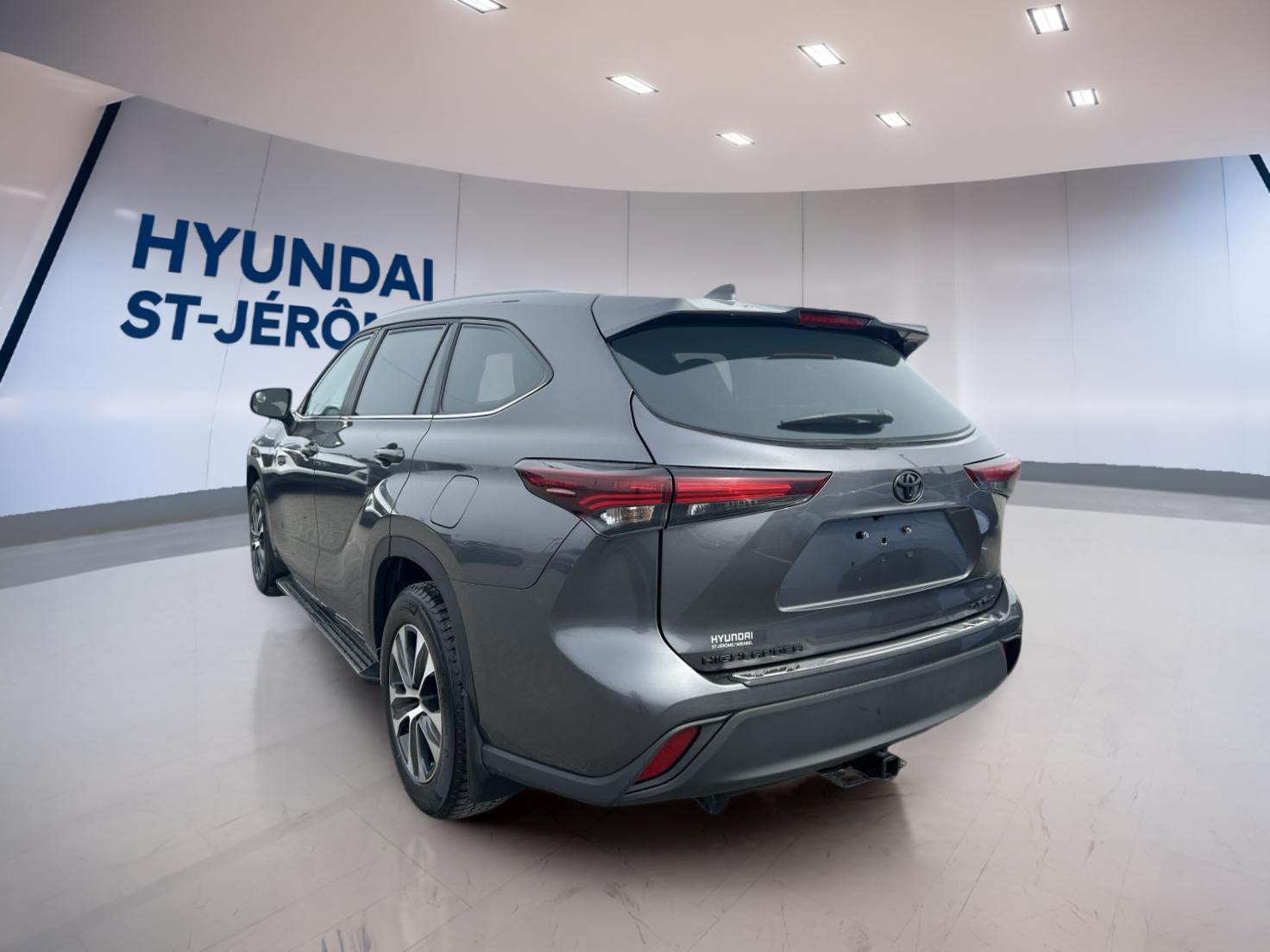 2024 Toyota Highlander - Image 7