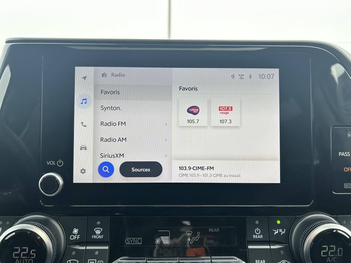 2024 Toyota Highlander - Image 27