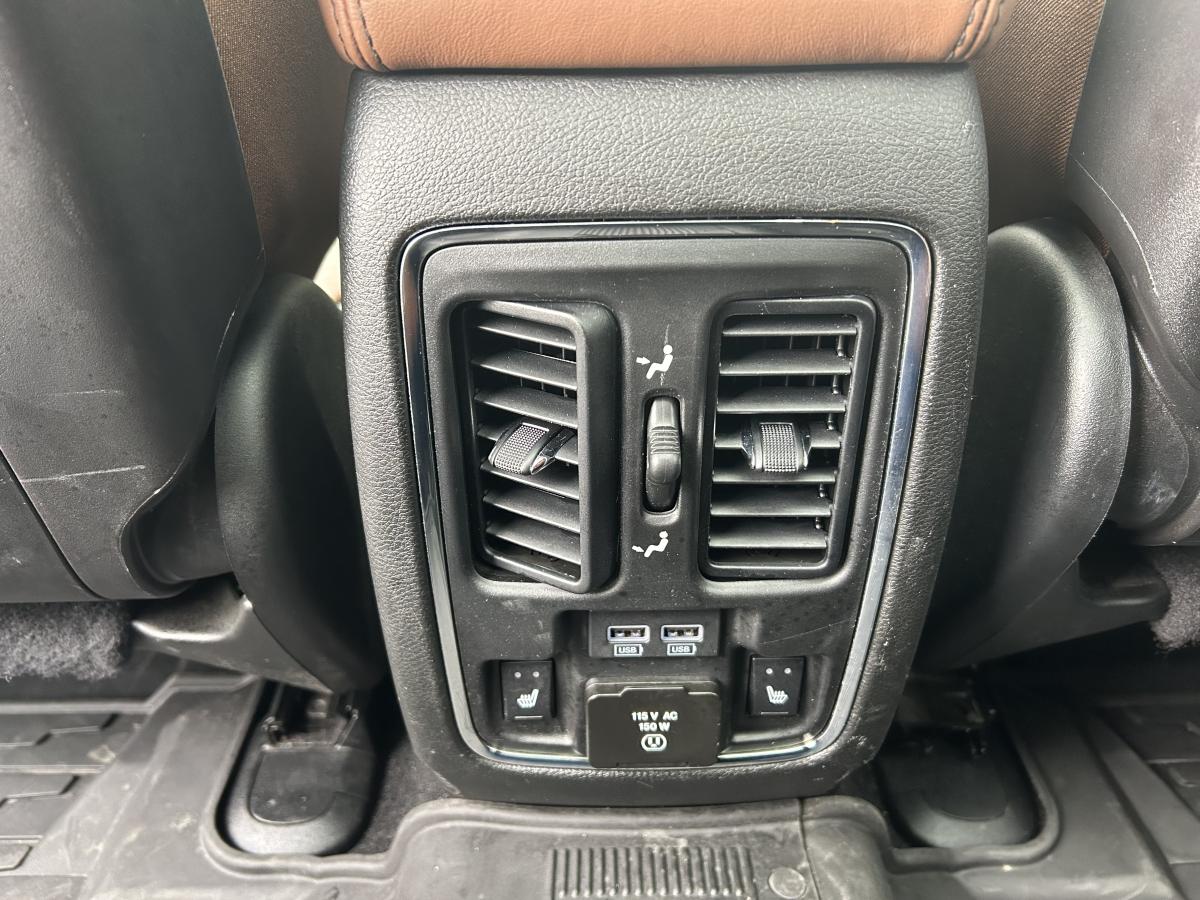 2021 Jeep Grand Cherokee - Image 17
