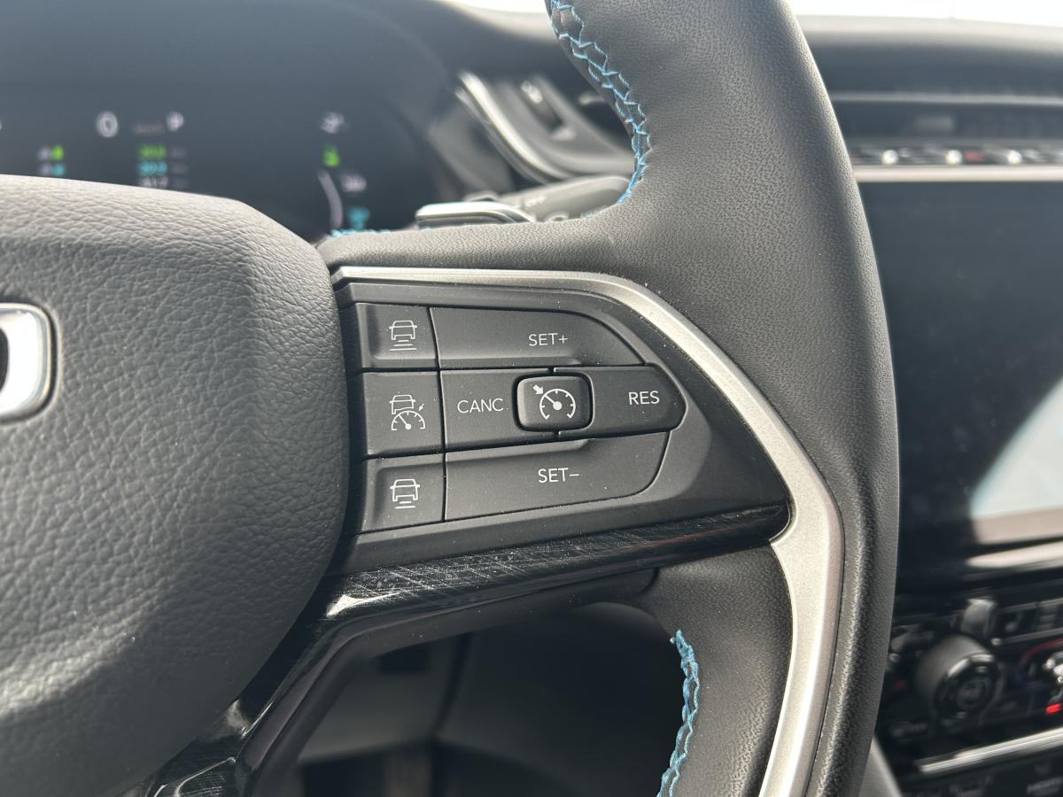 2023 Jeep Grand Cherokee 4xe - Image 26