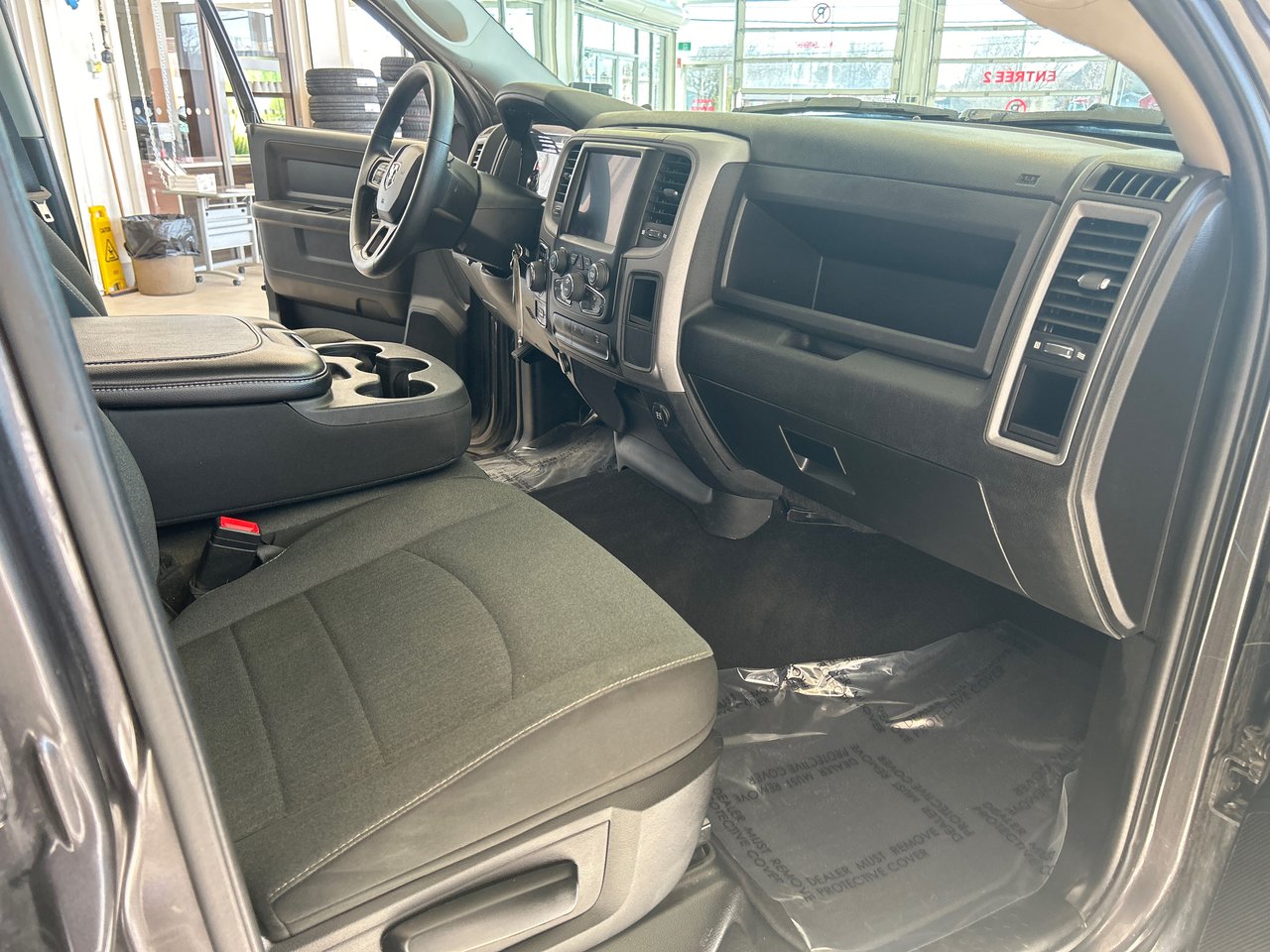 2022 Ram 1500 Classic - Image 24