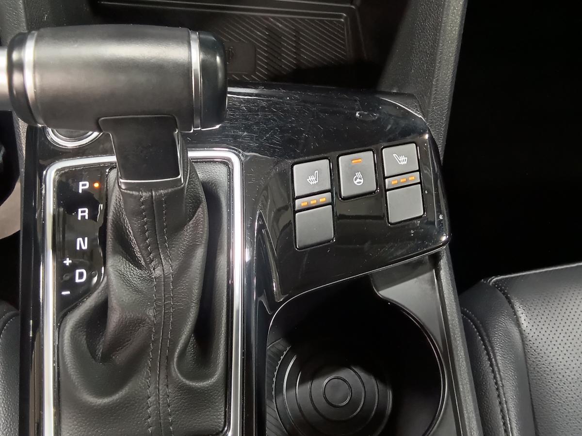 2024 Kia Sportage - Image 23