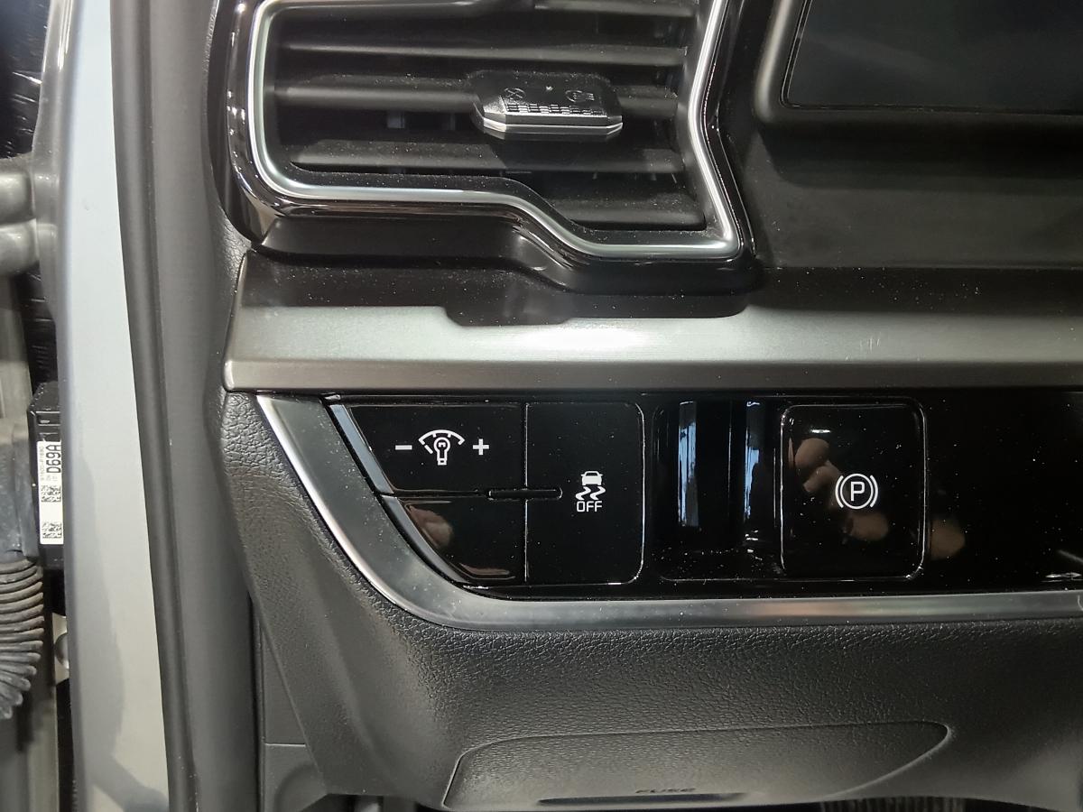 2024 Kia Sportage - Image 42