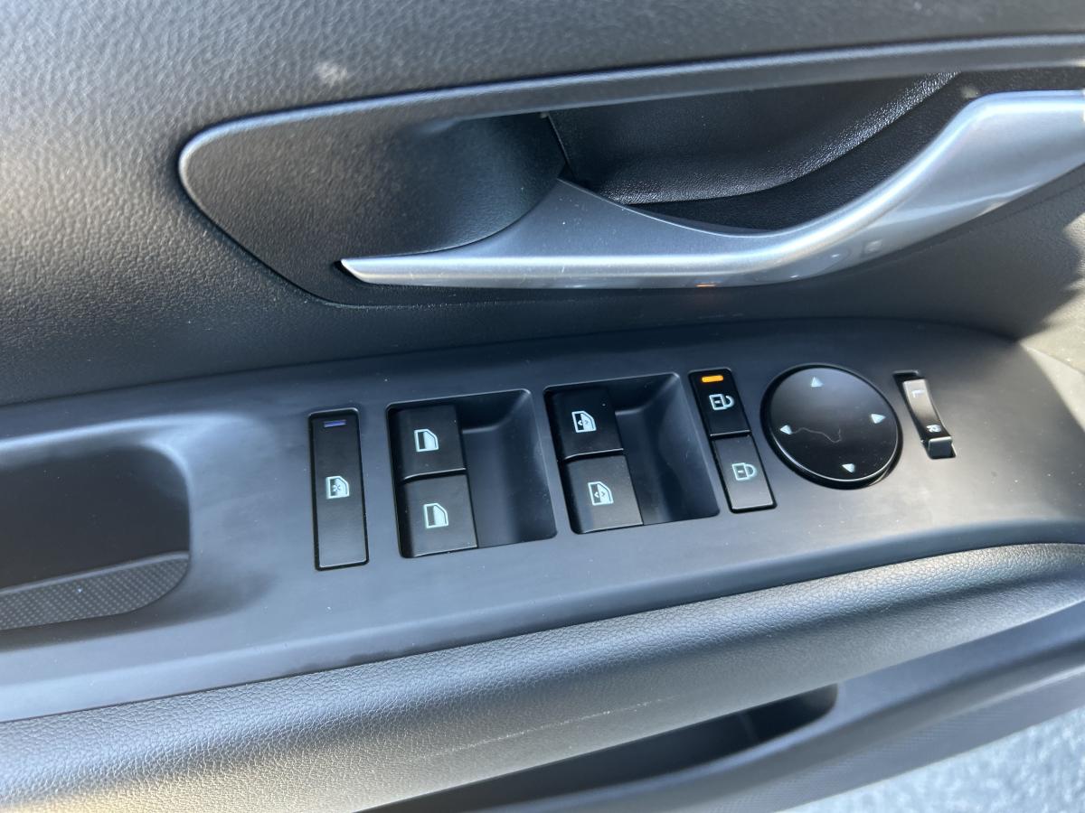 2025 Hyundai Santa Cruz - Image 14