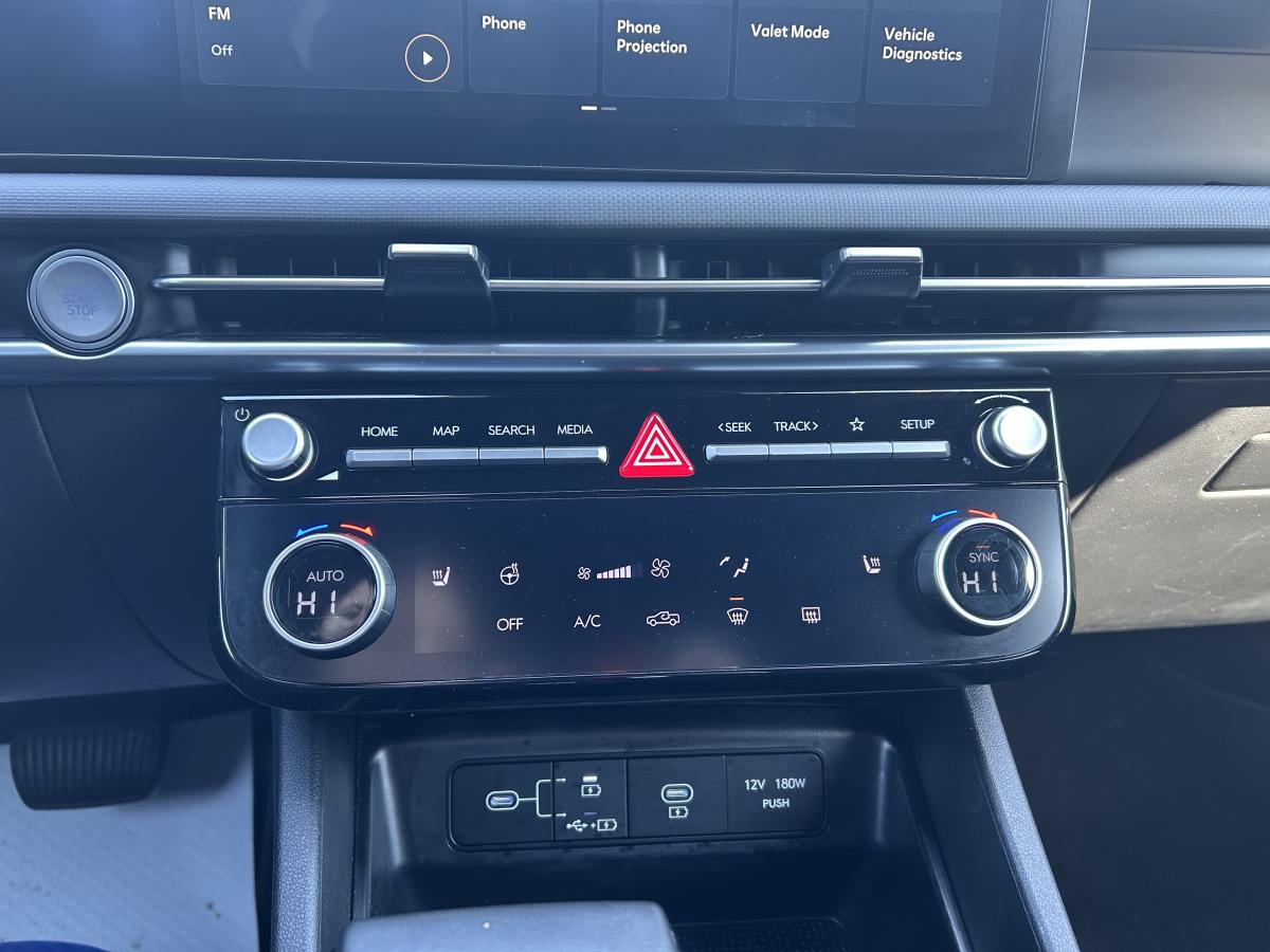 2025 Hyundai Santa Cruz - Image 24