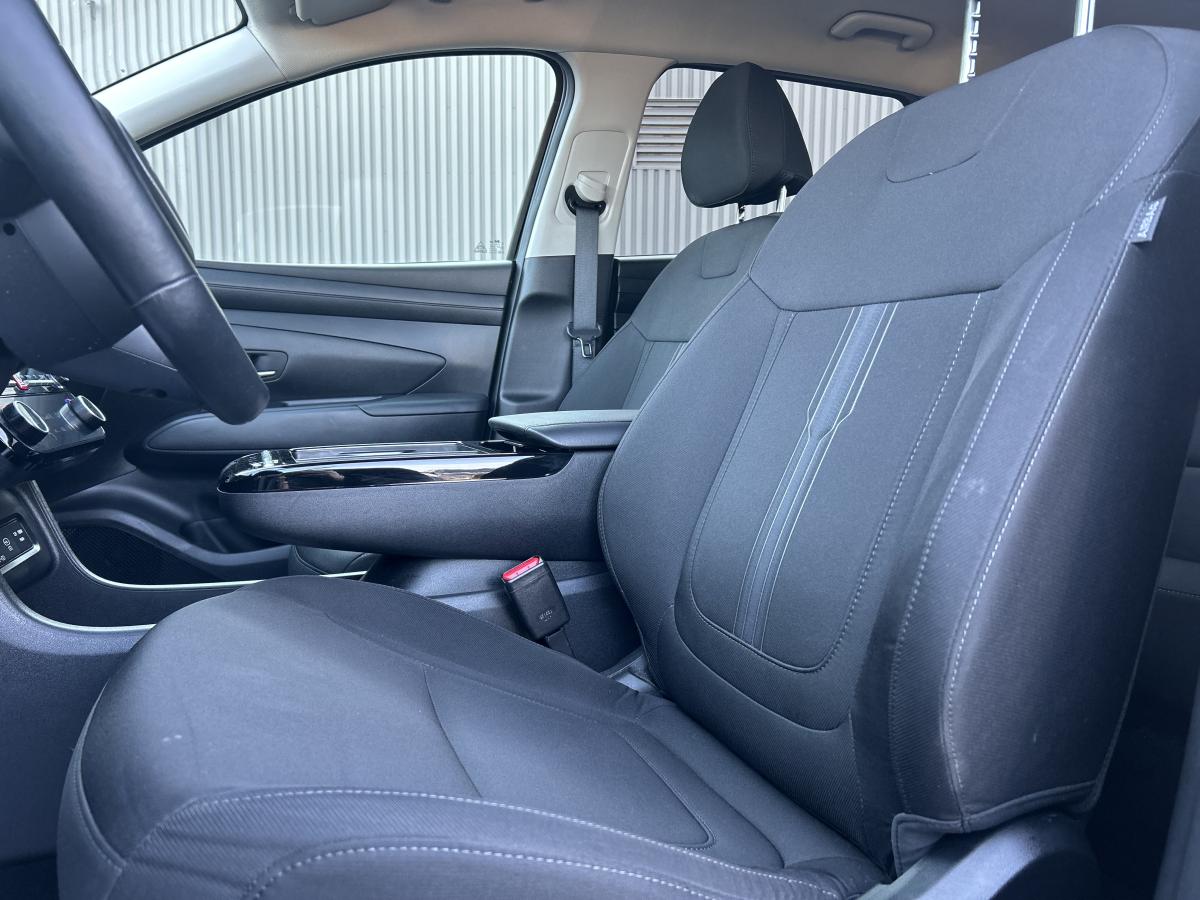 2025 Hyundai Tucson - Image 12