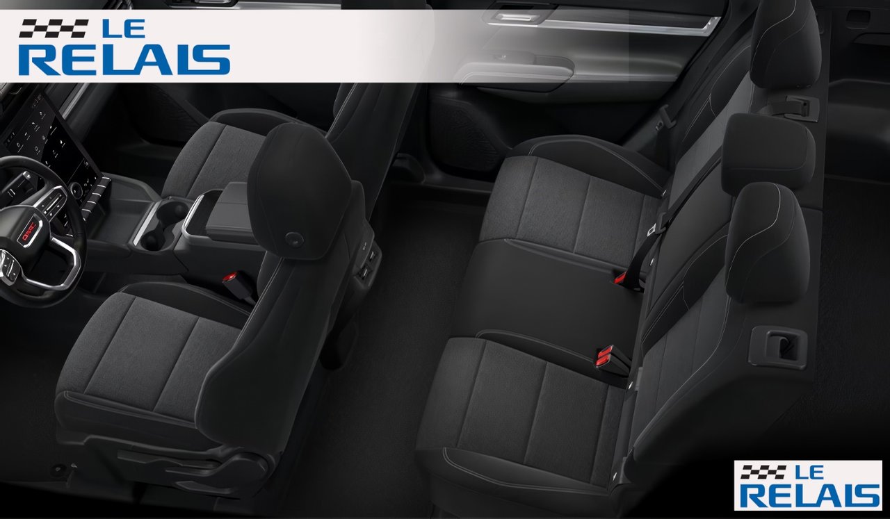 2026 GMC Terrain - Image 4