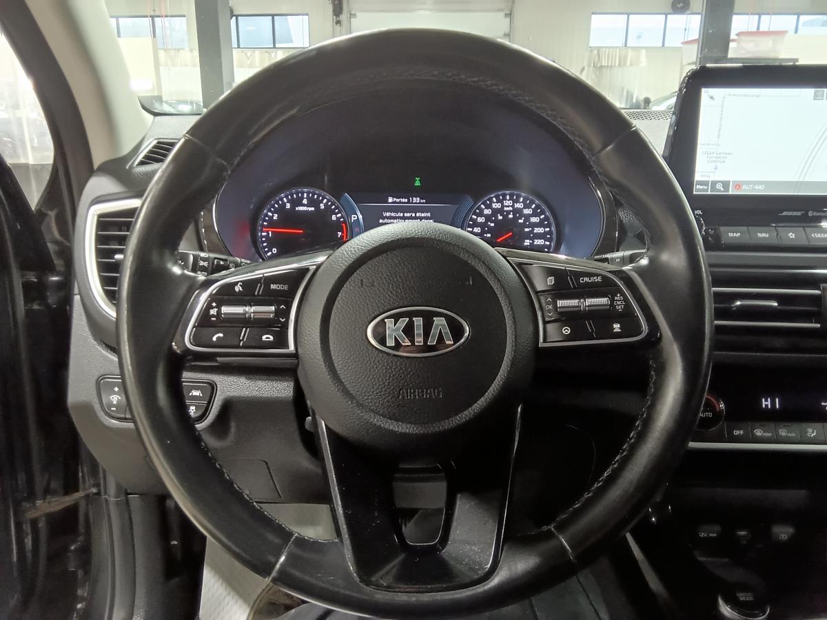 2021 Kia Seltos - Image 13