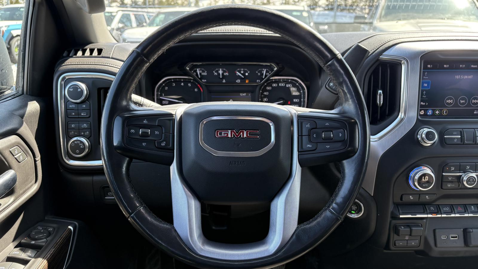2019 GMC Sierra 1500 - Image 10