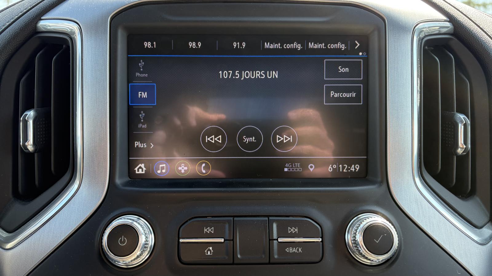 2019 GMC Sierra 1500 - Image 28