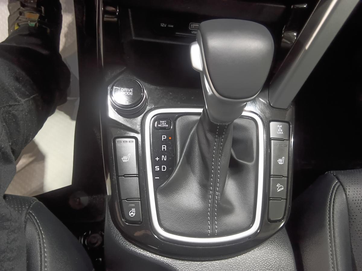 2023 Kia Seltos - Image 18