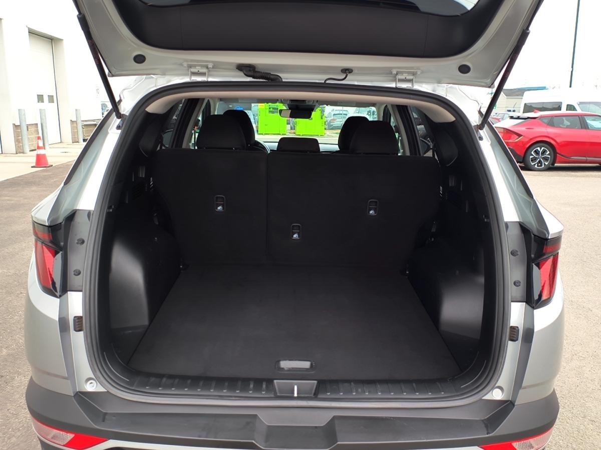 2022 Hyundai Tucson - Image 9