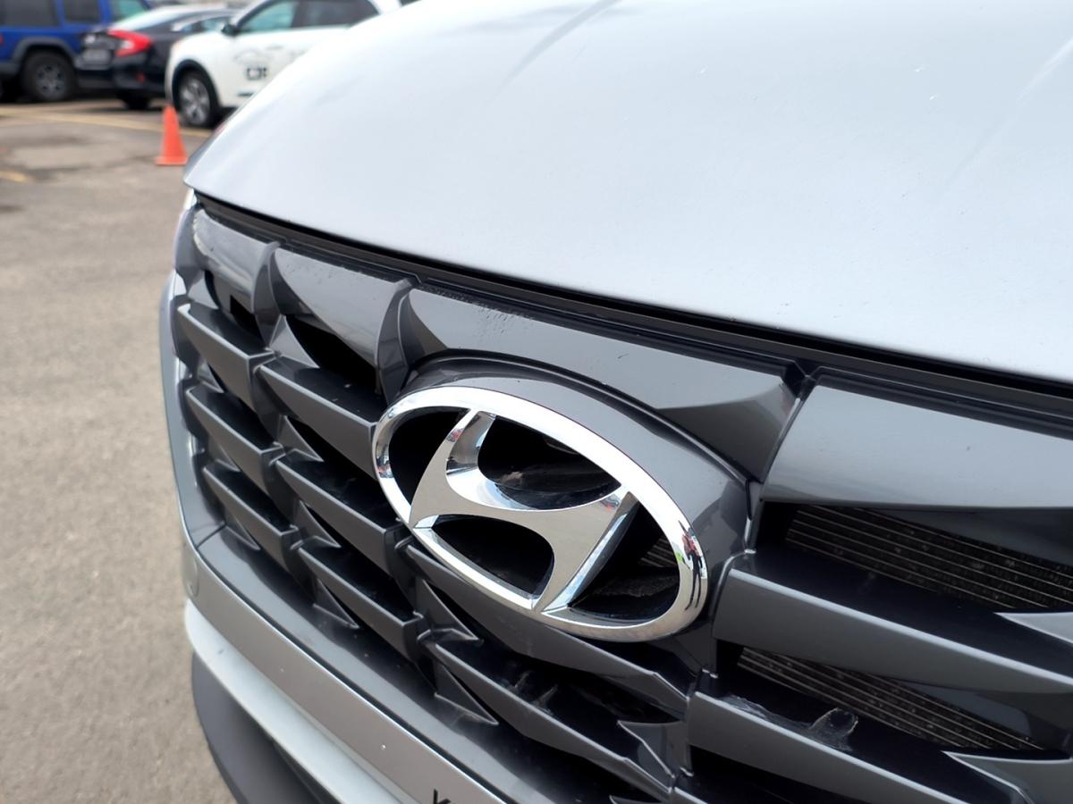 2022 Hyundai Tucson - Image 11