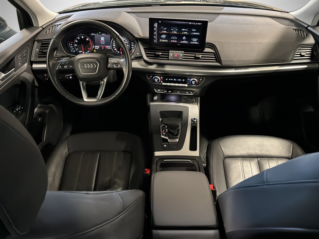 2022 Audi Q5 - Image 12